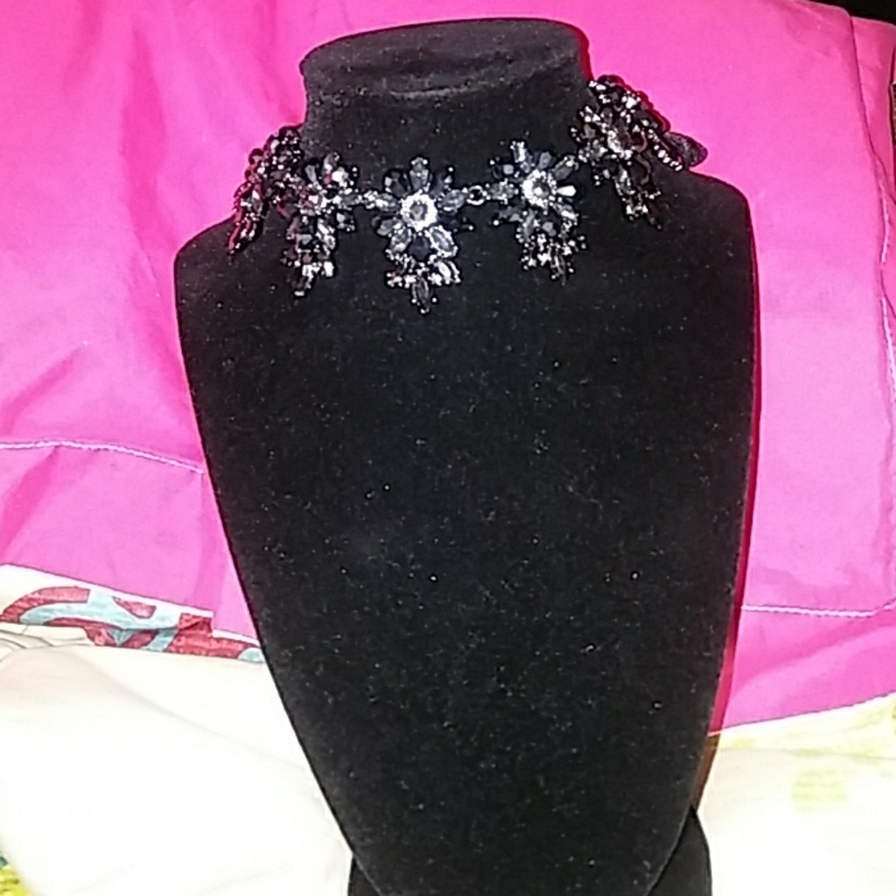 BNWT Lucky Brand Black Large Crystal Cluster Wide